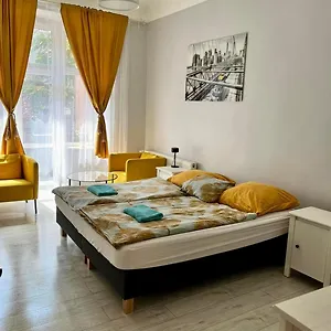 Colourful Apartamento